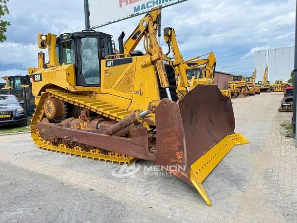 2010 Caterpillar D8T Bulldozer – 8,629 Hours – New Tracks – Ripper - Air Conditioning
